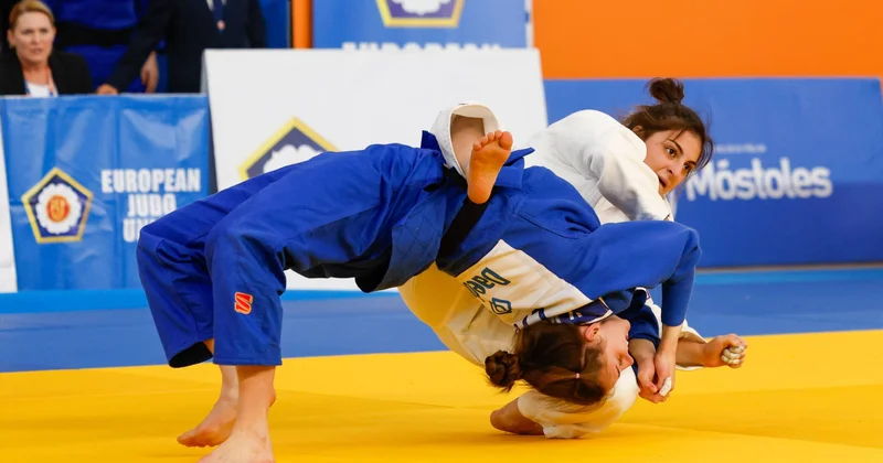 Vüsalə Hacıyevadan gümüş medal: Mostolesdə Avropa Kuboku başa çatdı FOTO