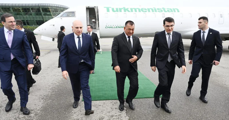 Türkmənistanın Nazirlər Kabineti sədrinin müavini Azərbaycana səfərə gəlib FOTO
