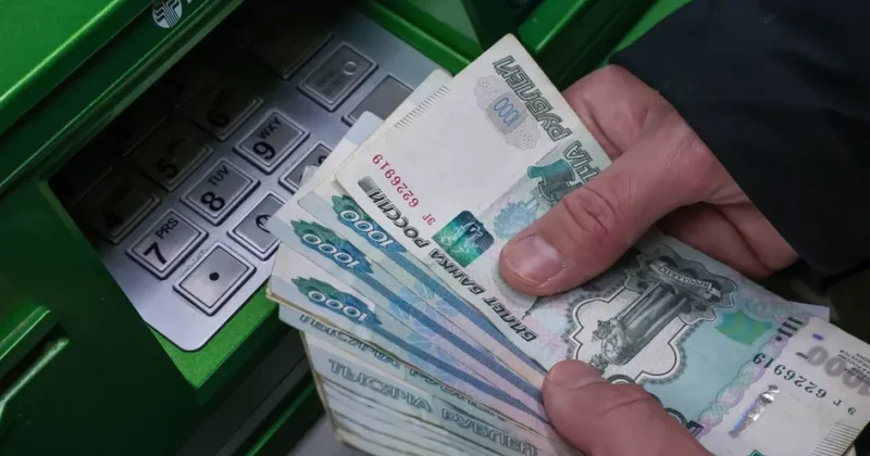 ЦБ РФ: Россияне все чаще выбирают наличные
