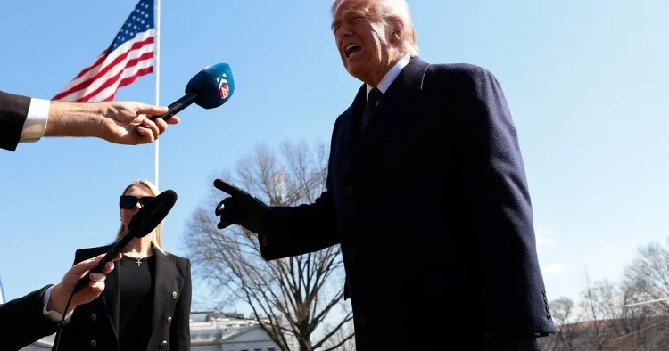 Tramp ABŞ da 87 illik ənənəni dəyişmək istəyir