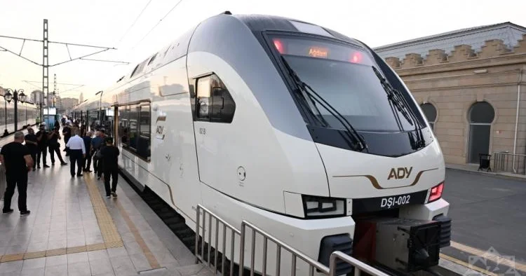 Bakı Ağstafa Bakı istiqamətində əlavə qatar reysləri təyin edilib
