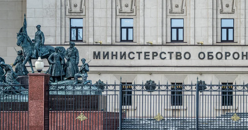 Россия заявила о захвате всего Луганска. Кремль призвал Зеленского вывести войска