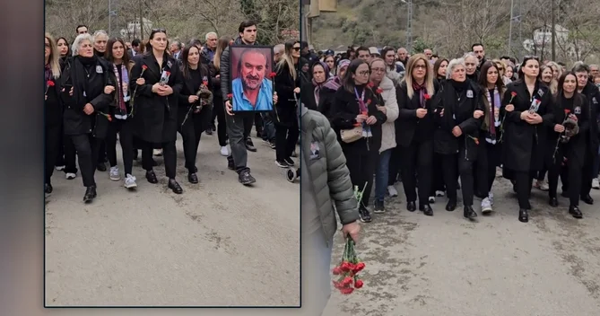 Səhnədə vəfat edən müğənninin anım günündə izdiham yaşandı