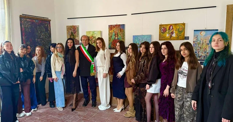İtaliyada Sən1Sən Beyin Mərkəzinin Novruz bayramına həsr olunmuş sərgilər silsiləsi keçirilib FOTO