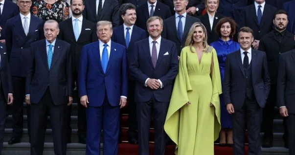 Tramp ABŞ ı NATO dan çıxarır Bunu Putin də bilir”