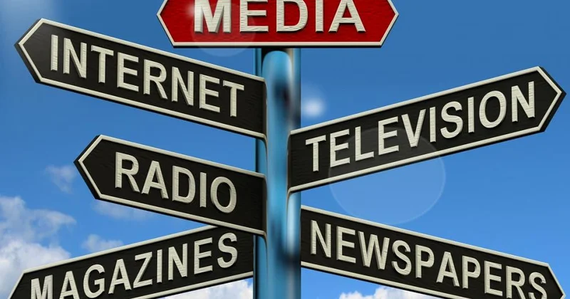 Sosial media cəmiyyətimizin lokomotivinə çevrilib EKSPERT FİKRİ