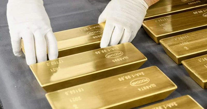 Qızıl aprelin 15 dən bəri ilk dəfə 3250 dollardan aşağı düşüb