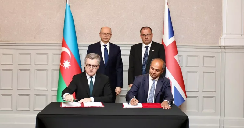 Баку и Лондон подписали меморандум о расширении взаимных инвестиций