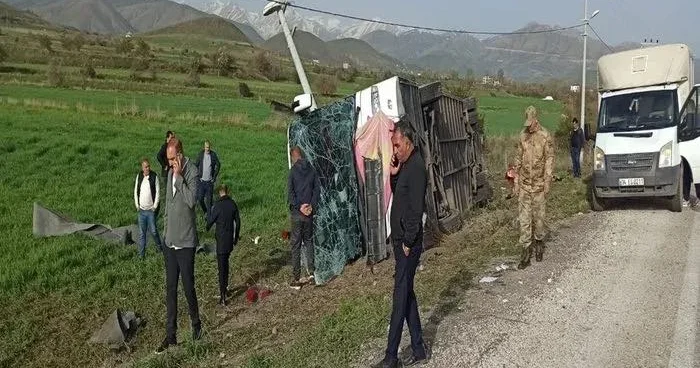 Türkiyədə sərnişin avtobusu aşıb: 28 yaralı var