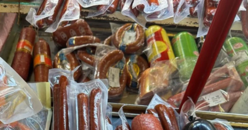 Xaçmazda marketdə yararlılıq müddəti bitmiş qida məhsulları aşkarlanıb