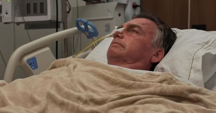 Bolsonaro əməliyyatdan sonra reanimasiyadan köçürülüb