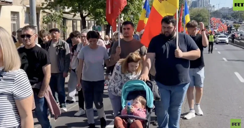Moldovada may nümayişlərində 20 min insan iştirak edib