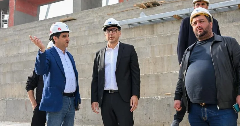 Fərid Qayıbov Gəncə şəhər stadionunda FOTOLAR