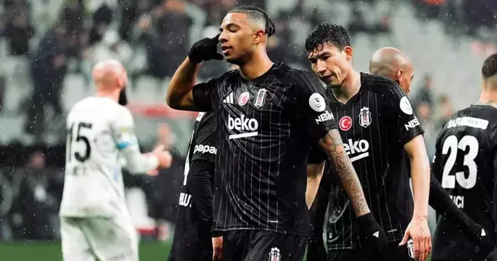 Sabiq Beşiktaş lı futbolçu: Qazandığım pulun hamısını...