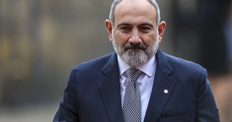 Paşinyan şantaj olunur