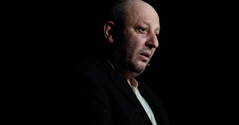Tanınmış aktyora ağır itki