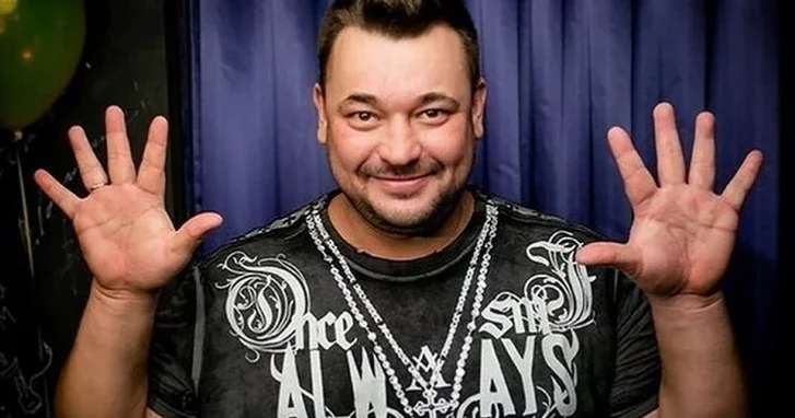 Солист Руки Вверх! Сергей Жуков отстаивает права на хиты группы в суде