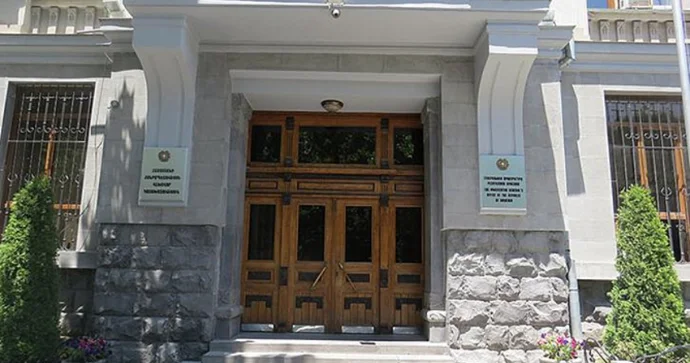 Polis əməkdaşları tərəfindən döyülən şəxslə bağlı Baş Prokurorluğa müraciət edilib