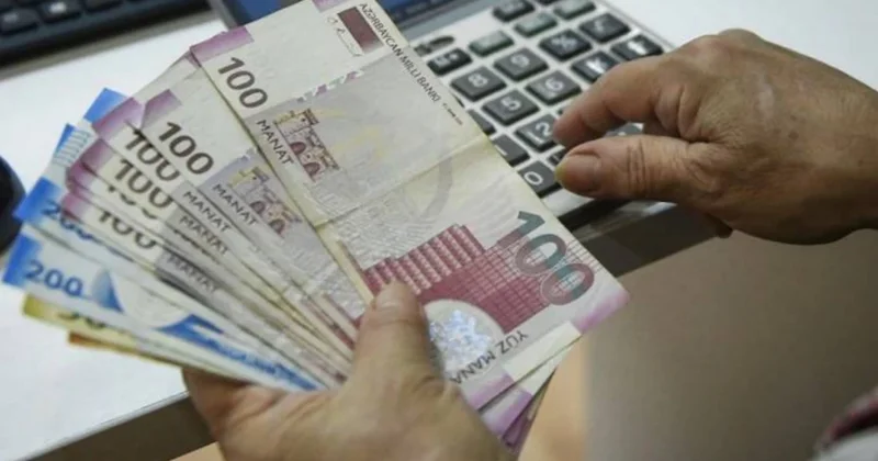 Bakıda sənədləşmə adı ilə 30 minlik DƏLƏDUZLUQ
