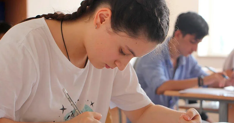 İmtahandan əvvəl bu meyvəni yeyin Zehniniz açılacaq