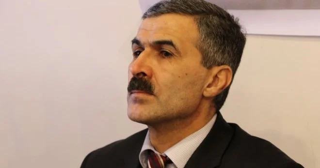 Oqtay Gülalıyevin oğlu: “Atamın reabilitasiyaya və beyin qidalandırıcı dərmanlara ehtiyacı var”