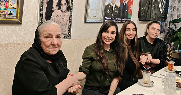 Leyla və Arzu Əliyevalar Polad Həşimovun evində Fotolar