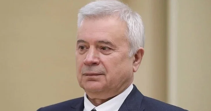 Вагит Алекперов сохранил свою позицию в списке богатейших людей России