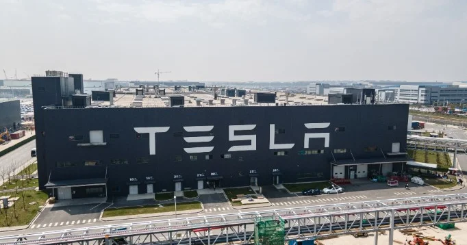 KİV: “Tesla”nın idarə heyəti yeni şirkət üçün yeni direktor axtarışına başlayır