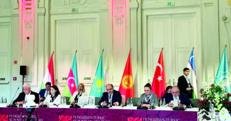 Budapeştdə macar türk sammiti