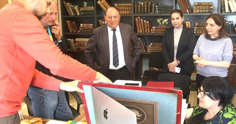 Niderlandlı tədqiqatçılar Botanika İnstitutunda olublar