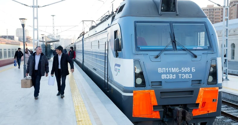 Gürcüstana qatarla sərnişindaşınmanın bərpa olunacağı haqda xəbər yalan çıxdı: Doğru deyil, elə bir şey yoxdur