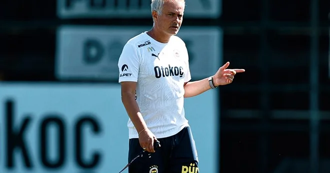 Fənərbaxça əfsanə heyət qurur Mourinyonun istədiyi futbolçular bilindi