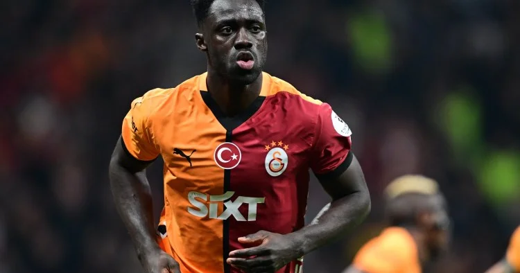 Qalatasaray müdafiəçisi üçün 20 milyon avro tələb edəcək