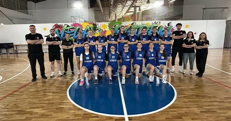 Азербайджанские баскетболистки проводят учебно тренировочный сбор в Турции
