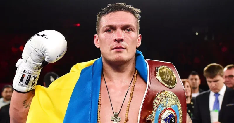Усик выбрал двух боксеров для прощального поединка