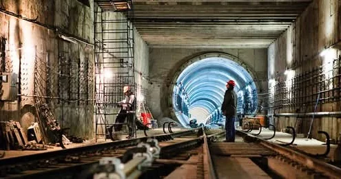 Yeni metrostansiya tikilsinmi? Mütəxəssislər arasında fikir ayrılığı
