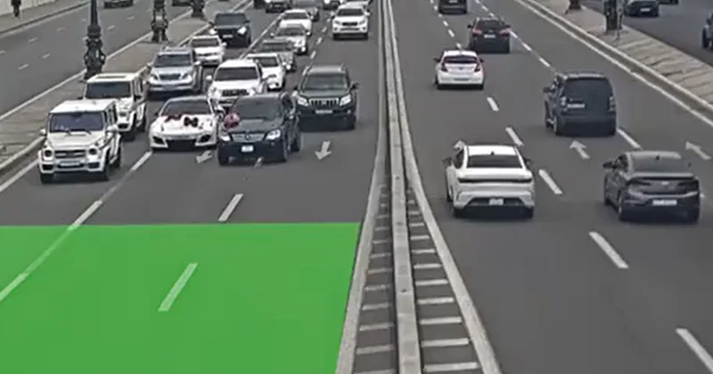 “Toy karvanı” prospektdə tıxac yaratdı Video
