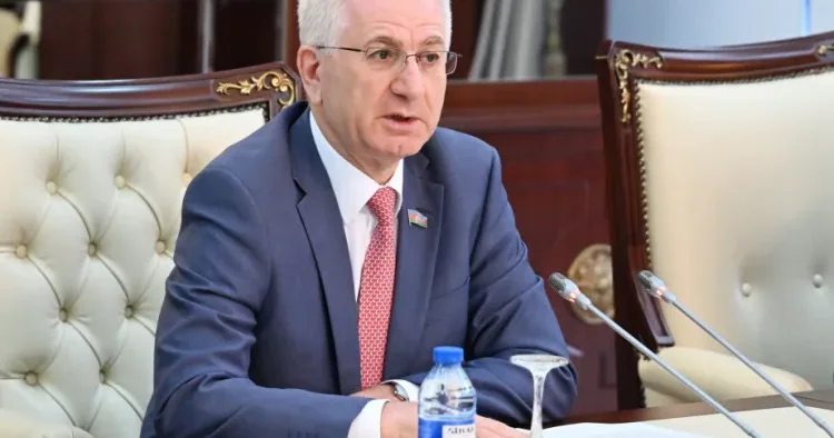 Azərbaycan Vaqif Xaçaturyan kimi cinayətkarı azad edir, o isə Robert Köçəryan kimi fiqurlarla görüşür...