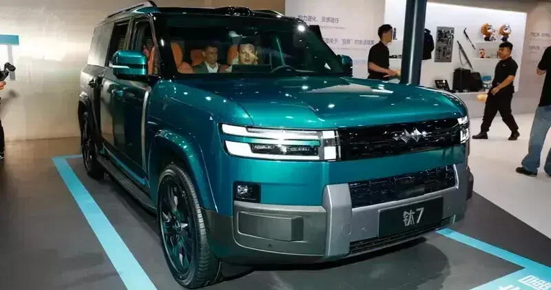 BYD выпустил электромобиль с запасом хода 755 км