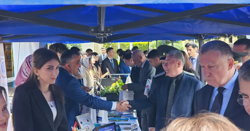 Kitab və təhsil festivalı FOTOLAR