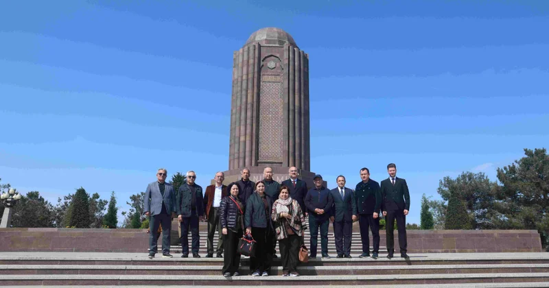 Azərbaycan Özbəkistan elmi ədəbi əlaqələri genişlənir