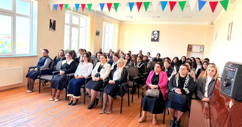 YAP Sabunçu rayon təşkilatında görüş keçirilib FOTOLAR