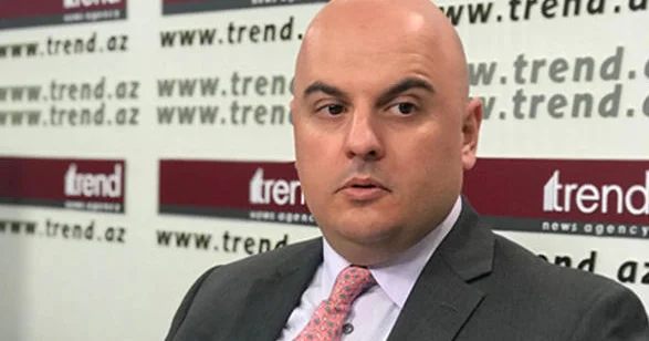 Окампо позор и худшее воплощение Международного уголовного суда Питер Тейс для