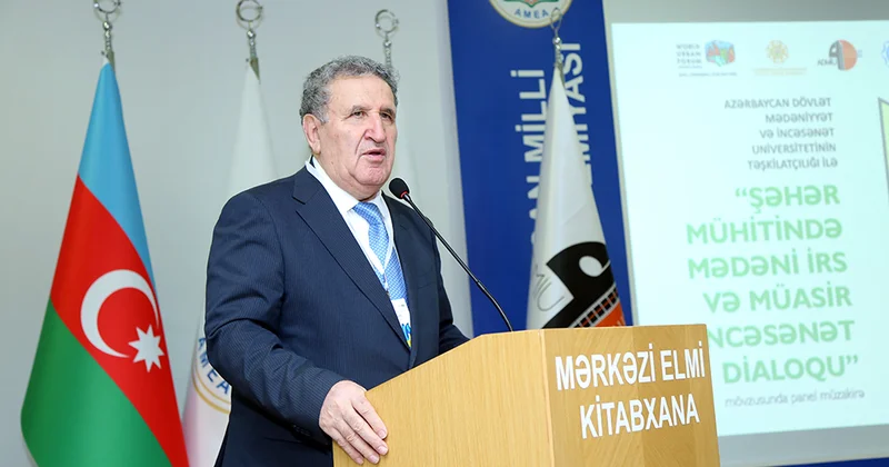 “Şəhər mühitində mədəni irs və müasir incəsənət dialoqu” mövzusunda panel müzakirələr keçirilib