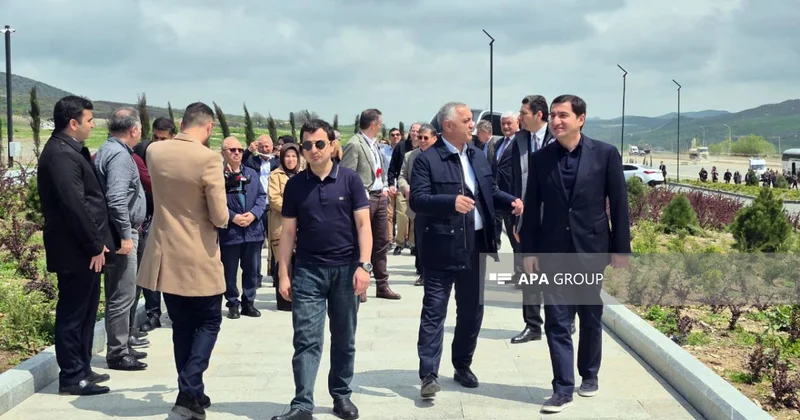 Diplomatik korpusun nümayəndələri Xocalı Soyqırımı Memorialında olublar