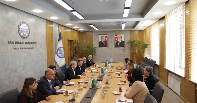 Atırau Neft və Qaz Universitetinin rektorunun rəhbərlik etdiyi nümayəndə heyəti BDU da