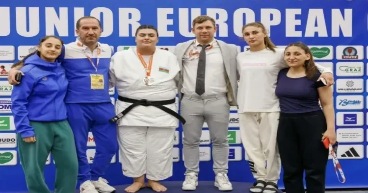 Cüdoçumuz Avropa Kubokunda gümüş medal QAZANDI