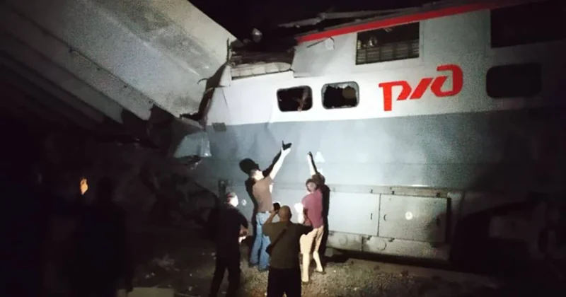 Rusiyanın Bryansk vilayətində körpünün uçması nəticəsində yeddi nəfər ölüb, onlarla insan xəsarət alıb