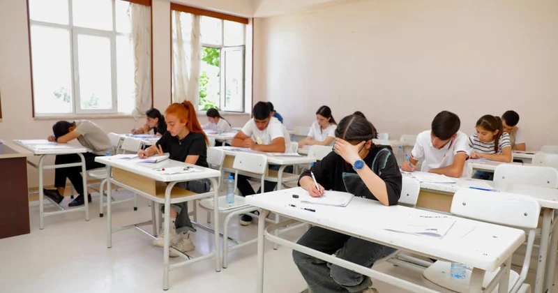 Naxçıvanda I və IV ixtisas qrupları üzrə qəbul imtahanın ikinci mərhələsi keçirilib FOTO