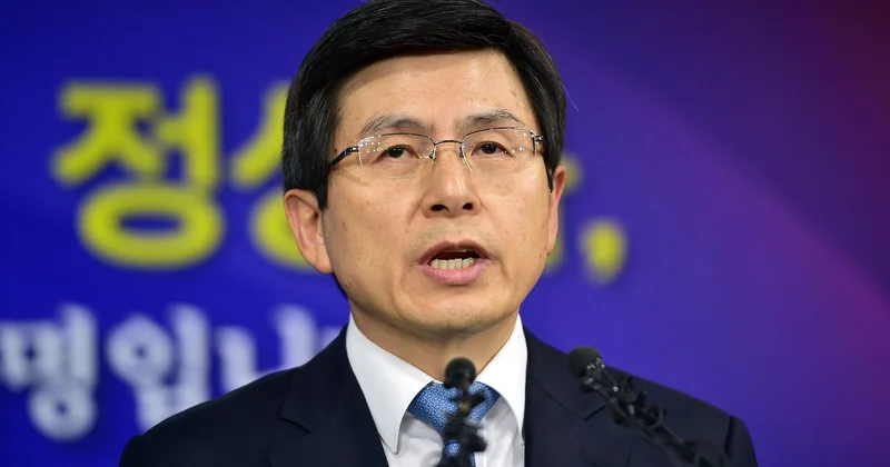 Cənubi Koreya prezidentliyinə namizəd Hvan Gyo An namizədliyini geri çəkib